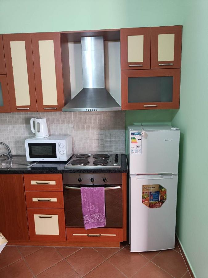Aldom Apartments Драч Екстериор снимка