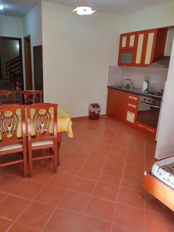 Aldom Apartments Драч Екстериор снимка
