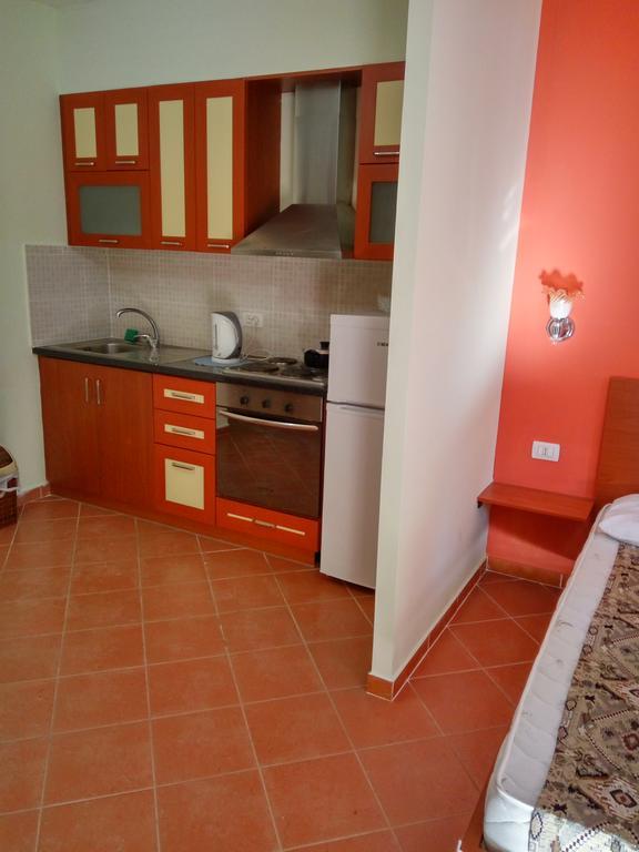 Aldom Apartments Драч Екстериор снимка