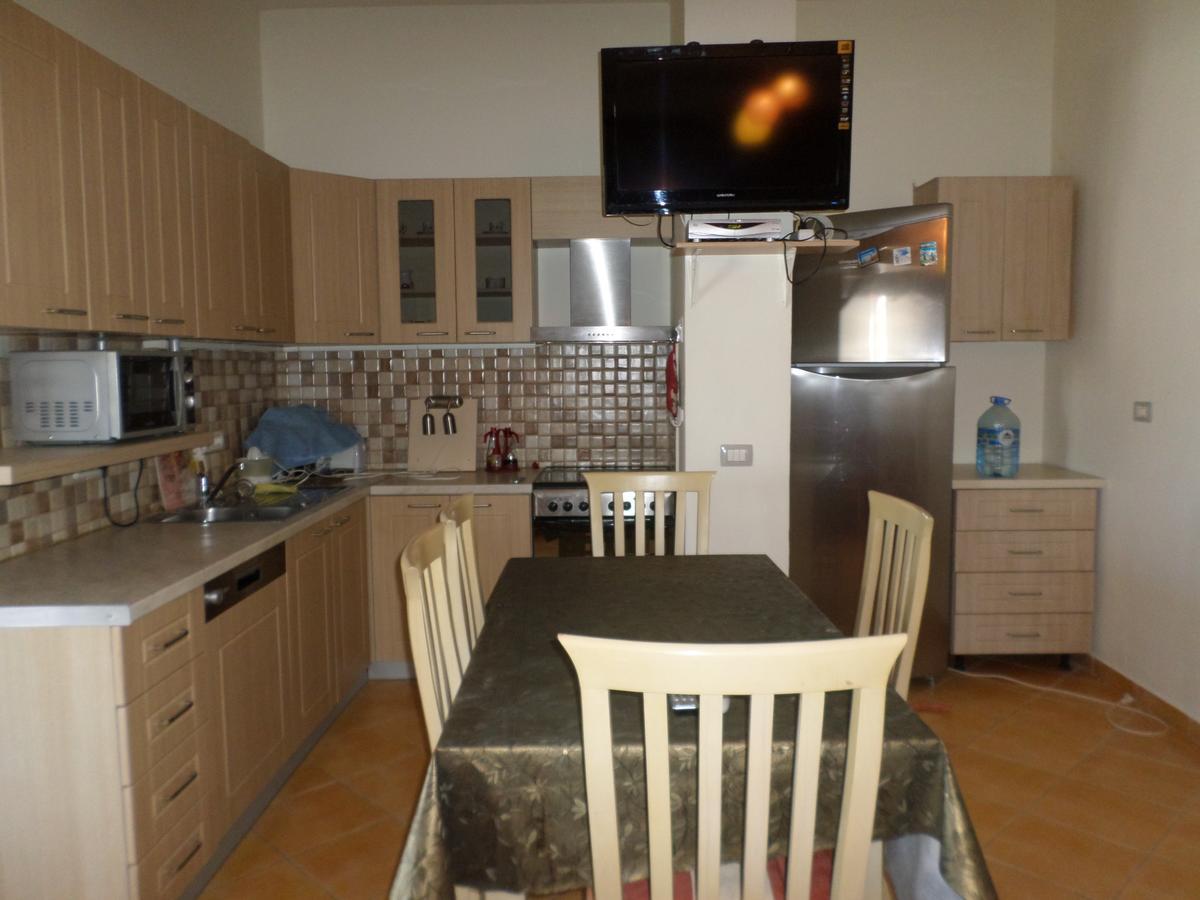 Aldom Apartments Драч Екстериор снимка